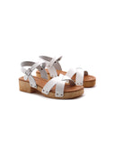 Sandalo da bimba in pelle con tacco