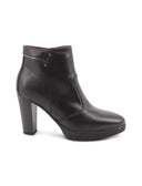 Stivaletto con tacco alto e plateau
