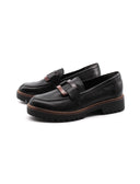 Mocassino in pelle con fibbia da donna