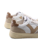 Sneaker da donna con dettagli suede