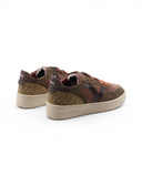 Sneaker da donna con glitter e borchie