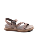 Sandalo in pelle con borchie da donna