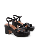 Sandalo in pelle con tacco e plateau