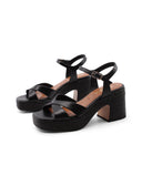Sandalo in pelle con tacco e plateau