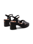 Sandalo in pelle con tacco e plateau