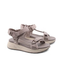 Sandalo vegan dal look sportivo donna