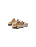 Ciabatta laminata con borchie bimba