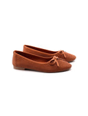 Ballerina in pelle traforata con fiocco