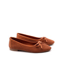 Ballerina in pelle traforata con fiocco