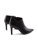 Stivaletto nero a punta con zip donna