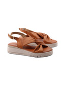Sandalo zeppa in pelle da donna