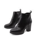 Ankle boot nero con zip da donna