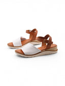 Sandalo zeppa in pelle da donna