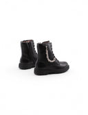 Anfibio nero con charms da bimba