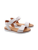 Sandalo flat in pelle da donna