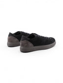 Sneaker in pelle scamosciata da uomo