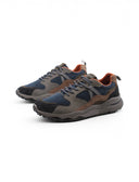 Sneaker in pelle e tessuto da uomo