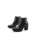 Ankle boot nero in pelle da donna