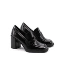 Mocassino da donna in vernice con tacco