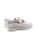 Mocassino vegan con catena da donna