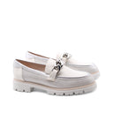 Mocassino vegan con catena da donna