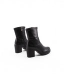 Stiveletto con tacco largo e plateau