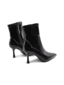 Tronchetto a punta in vernice da donna