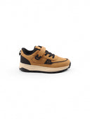 Sneaker da bimbo