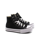 Sneaker Chuck Taylor All Star teenager