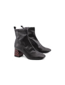 Tronchetto nero con tacco animalier