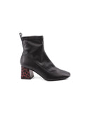 Tronchetto nero con tacco animalier