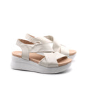Sandalo in vera pelle da donna