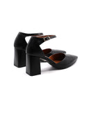 Décolleté da donna a punta