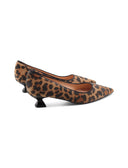 Décolleté animalier con tacco kitten