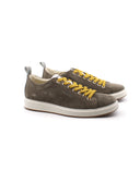 Sneaker scamosciata made in Italy uomo