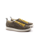 Sneaker scamosciata made in Italy uomo