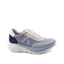 Sneaker donna con dettagli scamosciati