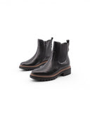 Stivaletto nero in pelle con cerniera