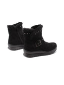 Stivaletto con bochie, fibbia e zip