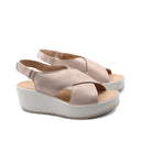 Sandalo in vera pelle con zeppa donna