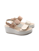 Sandalo in pelle con zeppa e plateau