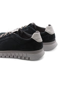 Sneaker blu in vera pelle da uomo