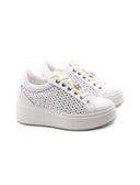 Sneaker gioiello con zeppa interna