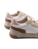 Sneaker da donna con dettagli in suede