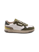 Sneaker da uomo con dettagli suede
