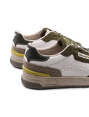 Sneaker da uomo con dettagli suede