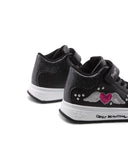 Sneaker bimba con paillettes e borchie