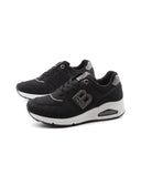 Sneaker con cuscinetto ad aria da donna