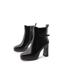 Ankle boot nero con plateau da donna