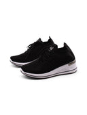 Sneaker zeppa con strass da donna